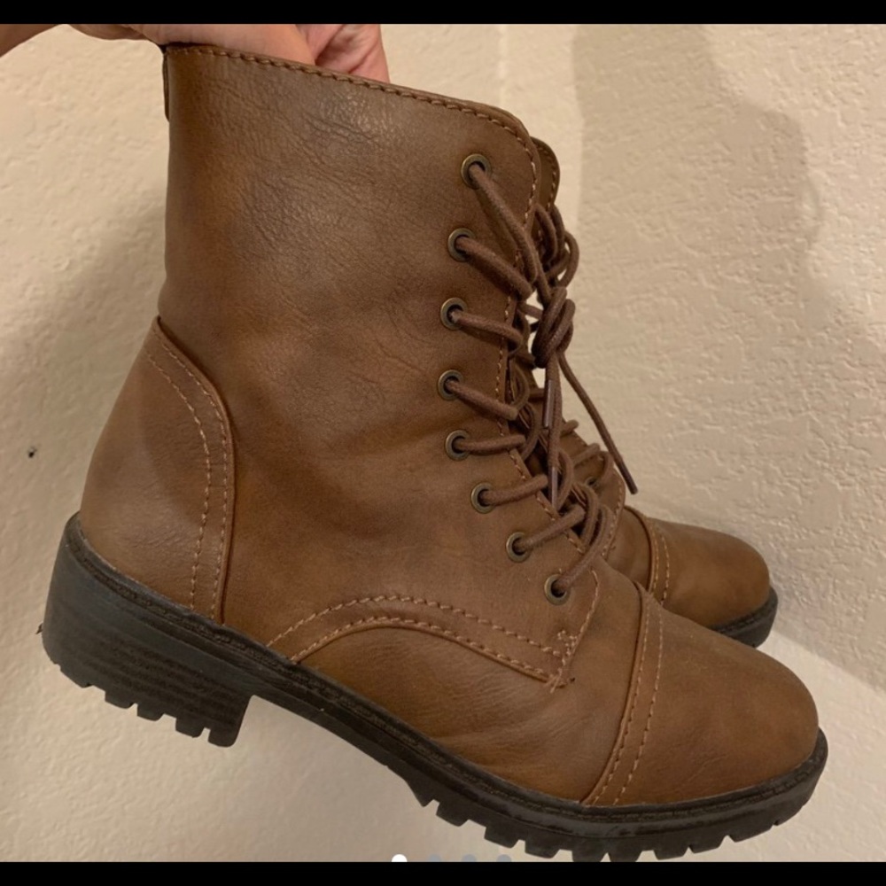 leather boots